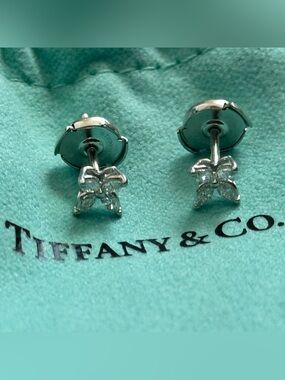 $5,400 Tiffany & Co. Victoria Stud Earrings Platinum Marquise Diamonds Size Mini
